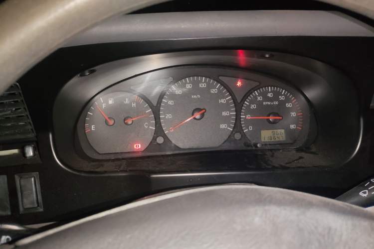 Used Jinbei Hiace 2014 2.0L 5th Generation Kuaiyunwang Business Version 4G19