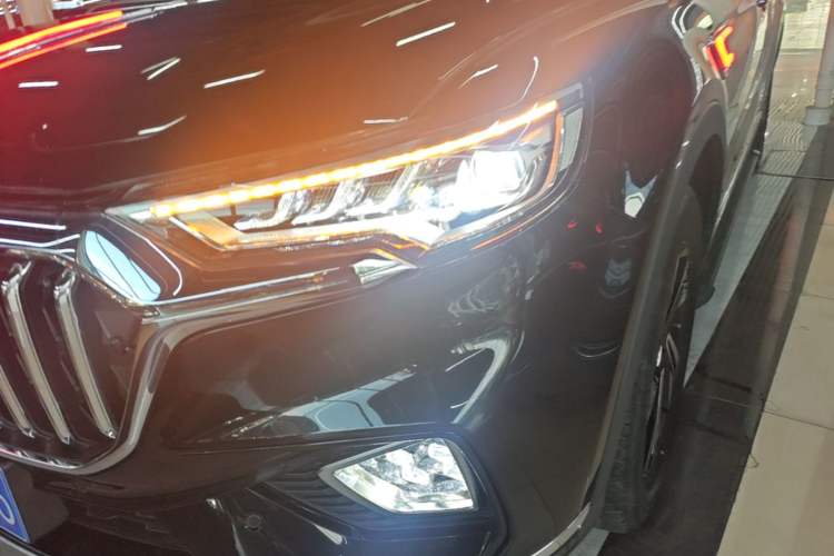 Used Hongqi HS5 2022 2.0T Smart Connect Flagship Edition
