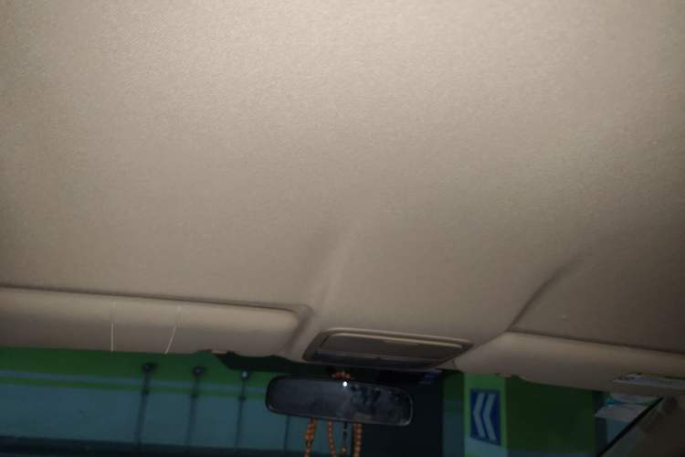 Used Honda CR-V 2010 2.0L automatic two-wheel drive urban version Headliner