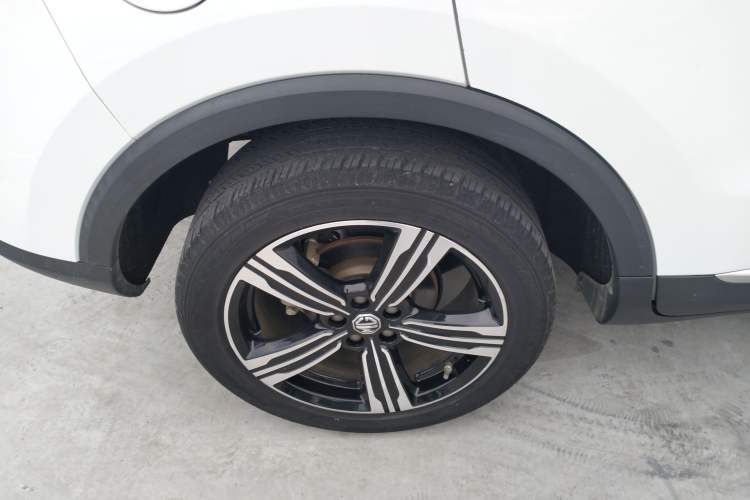 Used MG ZS 2018 1.5L Automatic Luxury Edition China V Standard Exterior 5