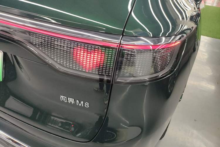 Used Hima AITO M8 2025 Extended-Range Ultra Version 53.4 kWh 6-Seater Edition