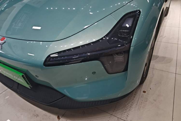 Used XPeng MONA M03 2025 600 with Ultra-Long Range Max Left Front Headlight