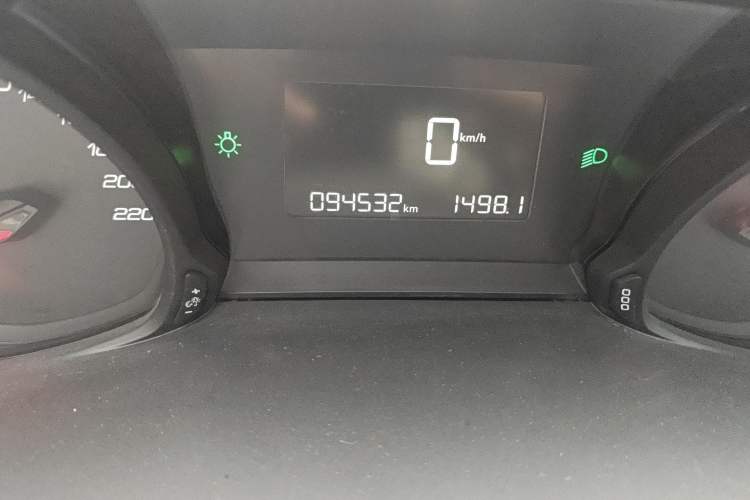 Used Peugeot 308 2016 1.6L Manual Fashion Edition