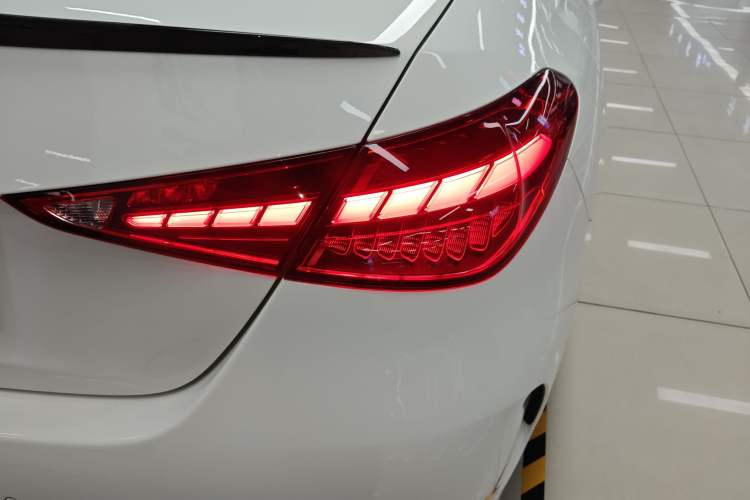 Used Mercedes-Benz C-Class 2024 Facelift C 260 L Night Edition Sport Version Right Rear Taillight