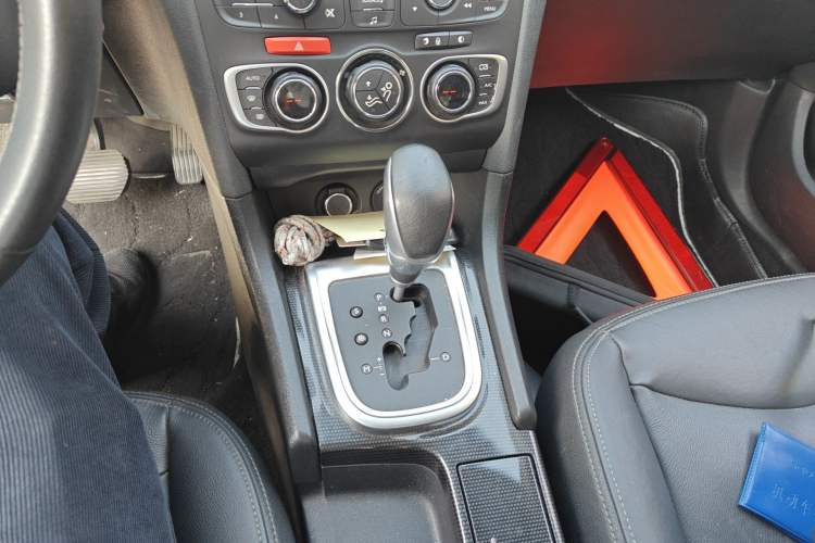 Used Citroen C4L 2014 1.6THP Intelligent Drive Automatic Dynamic Model
