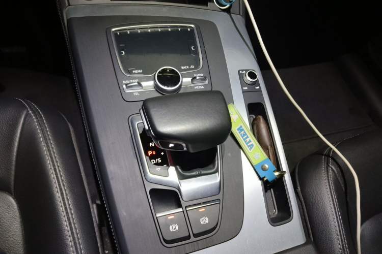 Used Audi Q5L 2020 Updated 40 TFSI Prestige Fashion Edition