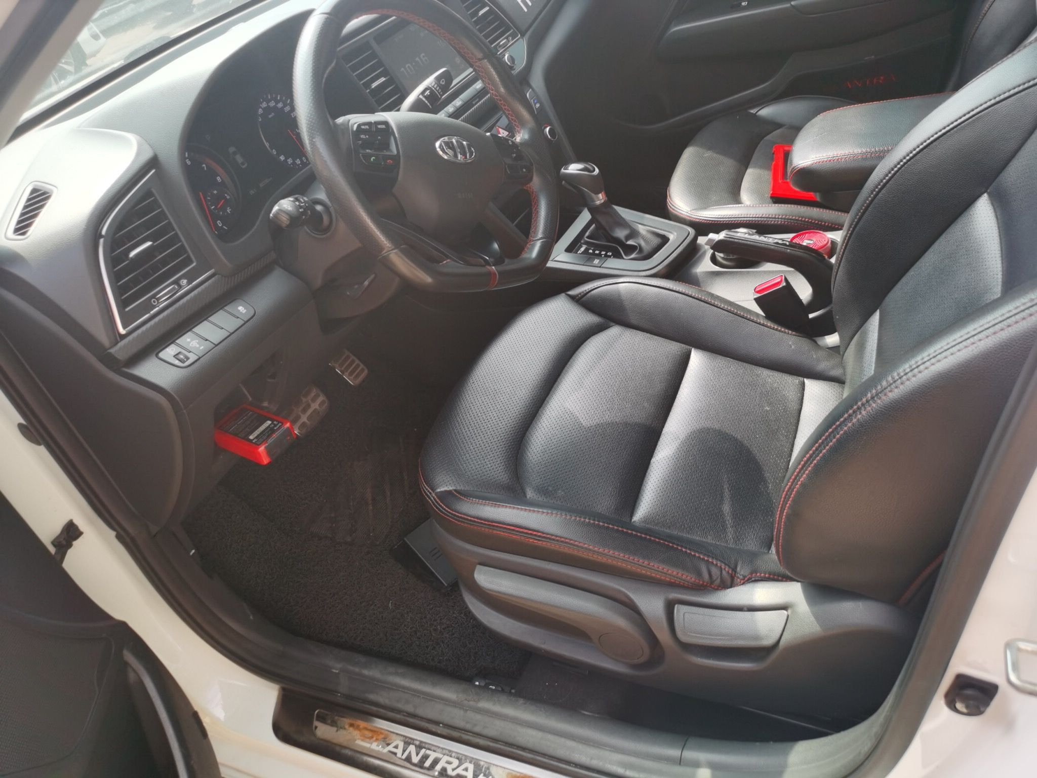 Interior delantero