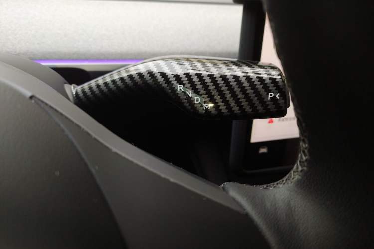 Used Tesla Model Y 2023 Rear-Wheel-Drive Version
