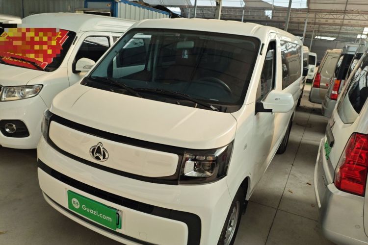 Used Chana Ruixing EM80 2025 Passenger Version Comfort Model 6 Seats 300 km Liftback Door