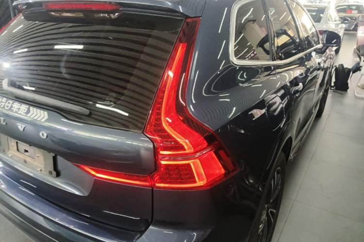 Used Volvo XC60 2019 T5 4x4 Smart Edition China V Standard
