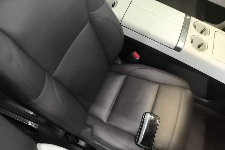 Used Li Auto MEGA 2024 Ultra Model
