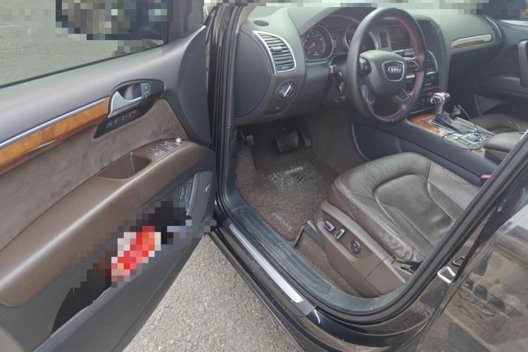 Used Audi Q7 2014 35 TFSI Off-road Model Driver Seat