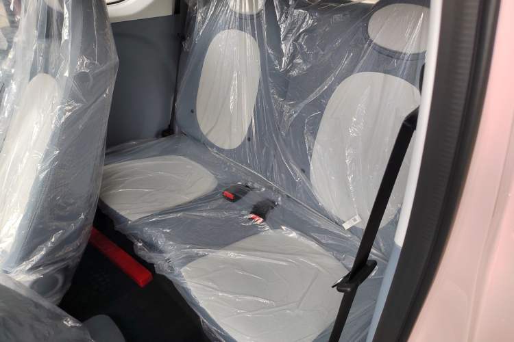 Used Bestune Pony 2026 Model 222km Cute Horse Left Rear Seat