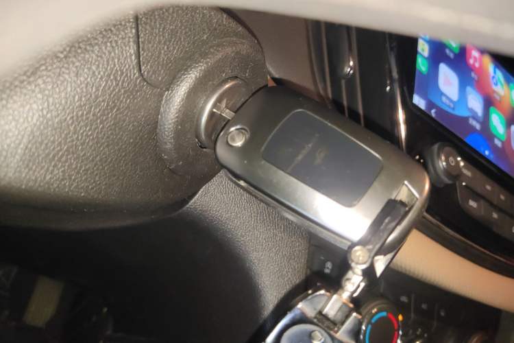 Used Chevrolet Monza 2022 320 Automatic Enjoyment Sunroof Version