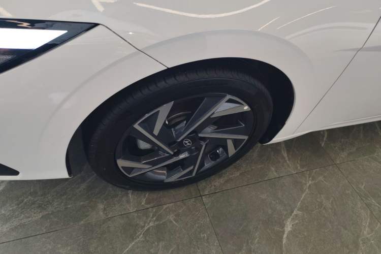 Used Hyundai Elantra 2023 1.5L CVT GLX Elite Edition