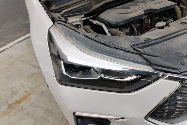 Used Haval H6 Coupe 2018 Red-Label 1.5T Automatic Two-Wheel Drive Luxury Model
