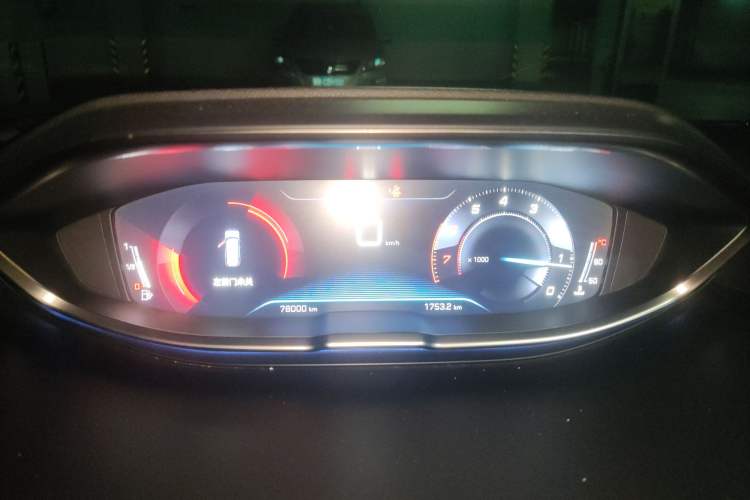 Used Peugeot 5008 2017 380THP 7-Seater Elite Edition
