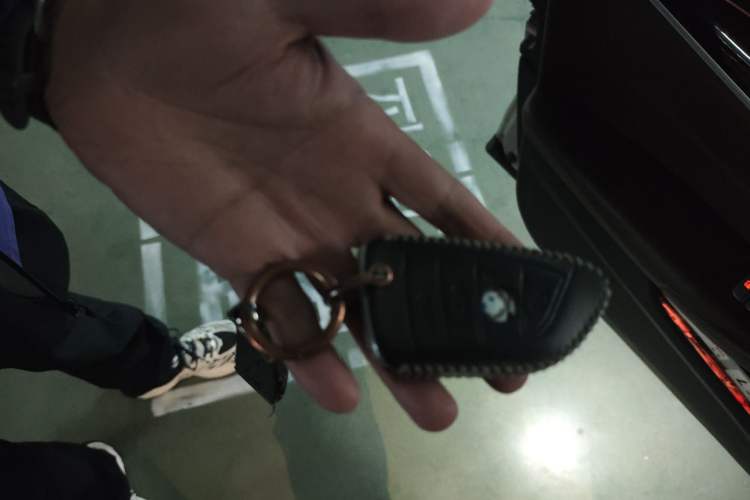 Used BMW 5 Series 2018 525Li Luxury Package Vehicle Key