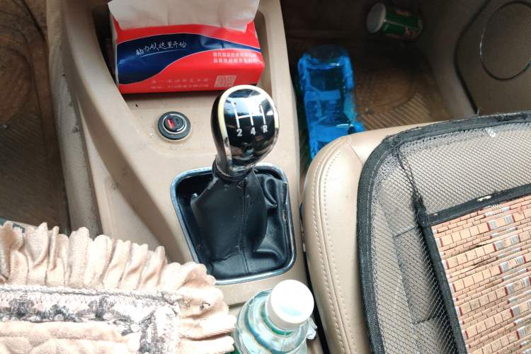 Used Wuling Hongguang 2014 1.2L S Comfort Model China IV