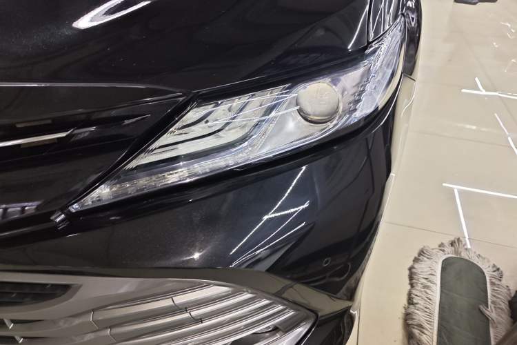 Used Toyota Camry 2019 Dual-Engine 2.5 HG Luxury Edition China VI Standard Left Front Headlight