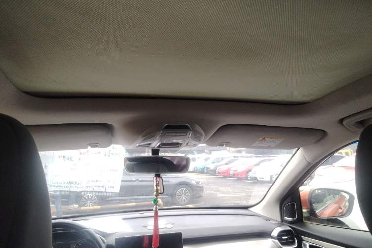 Used Geely Auto Coolray 2019 260T DCT Knight China V Standard Headliner
