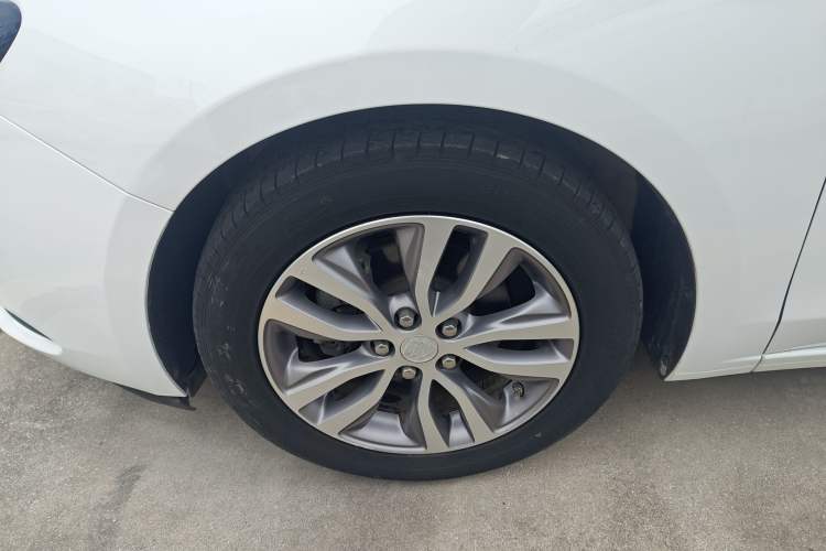 Used Buick GT 2019 18T Automatic Connected Elite Model China V Standard
