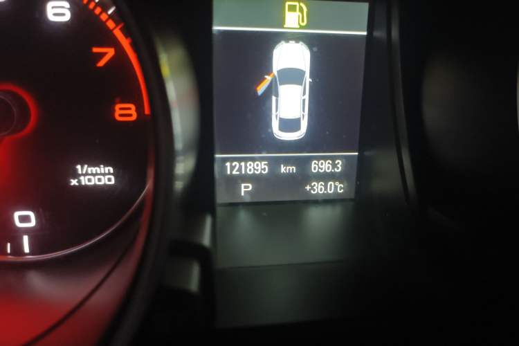 Used Audi A5 2016 Restyled Sportback 45 TFSI Comfort Version Odometer Close Up