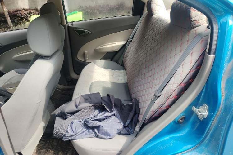 Used Chevrolet Sail 2013 Sedan 1.2L Manual Warm Edition Left Rear Seat