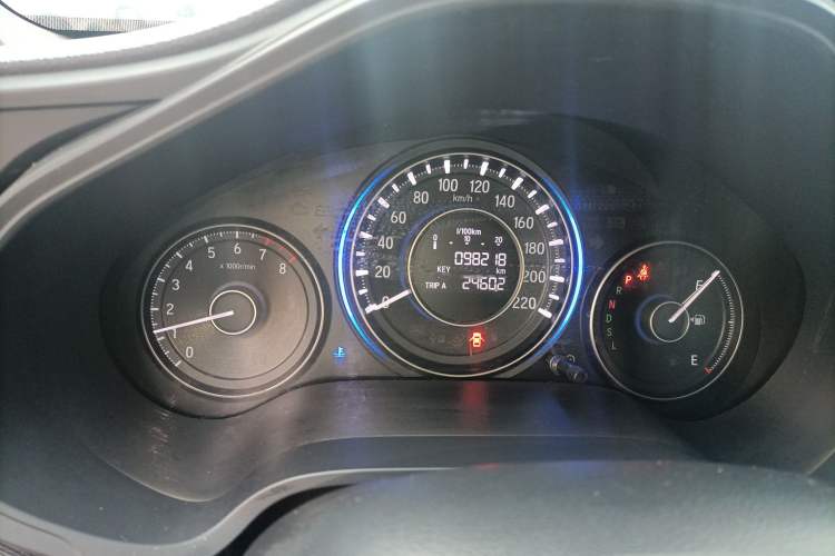 Used Honda Crider 2016 1.8L CVT Luxury Edition Odometer Close Up