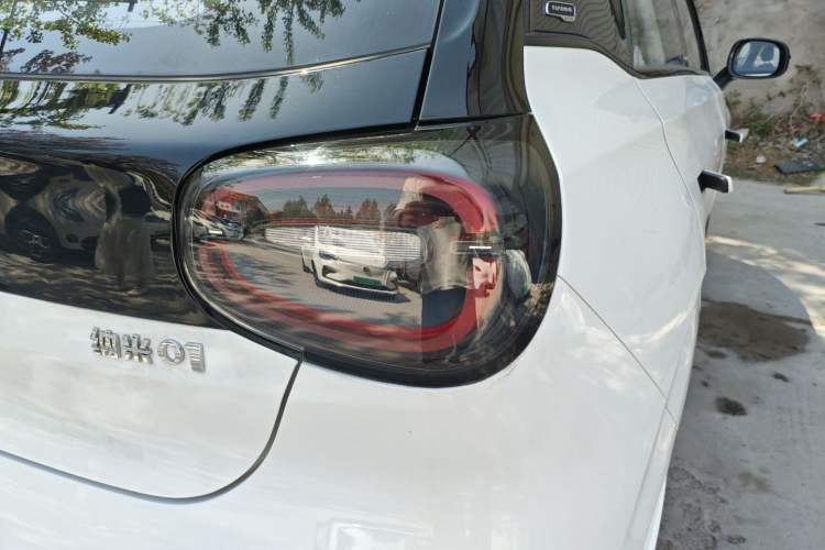 Used Dongfeng NAMMI 01 2024 430 Plus Smart+ Exterior 3