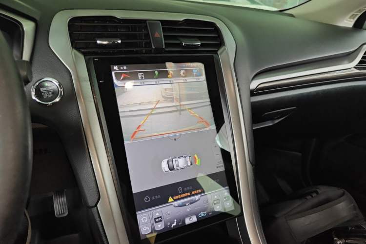 Used Ford Mondeo 2017 Facelifted EcoBoost 180 Fashion Edition Audio And AC Panel