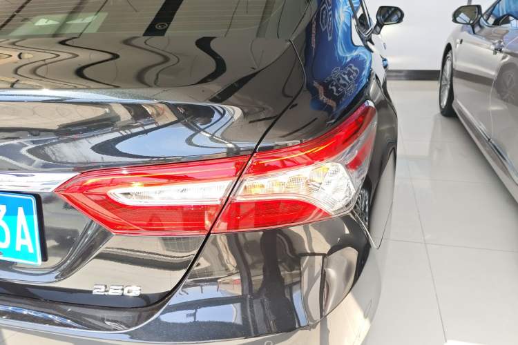 Used Toyota Camry 2023 2.5G Luxury Edition Right Rear Taillight