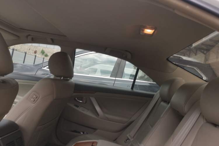 Used Toyota Camry 2011 200G Classic Anniversary Edition
