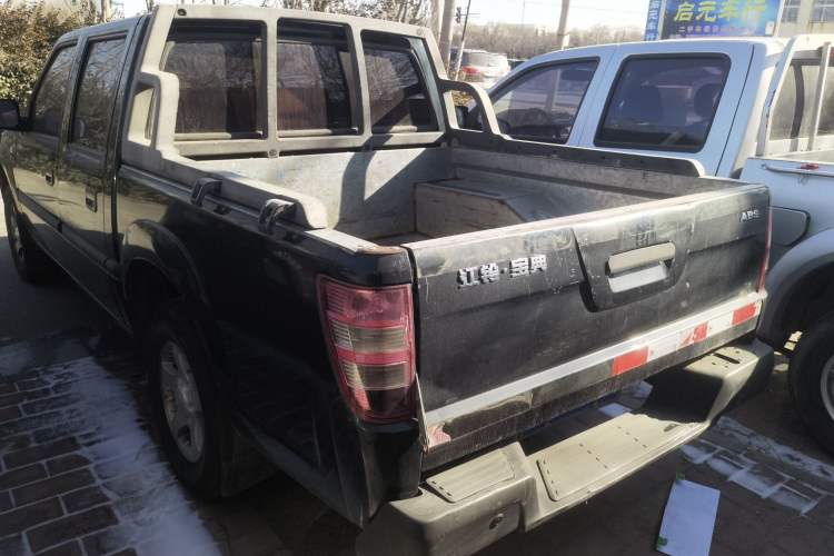 Used JMC Baodian 2018 2.9T New Value-Packed Two-Wheel-Drive Diesel Comfort Version with Standard Cargo Bed – JX4D30B5L