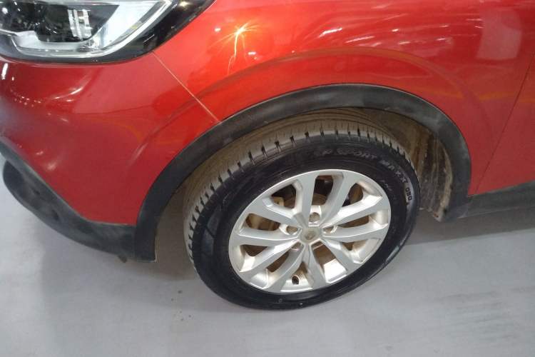 Used Renault Kadjar 2017 2.0L Two-Wheel Drive Fashion Edition Exterior 4