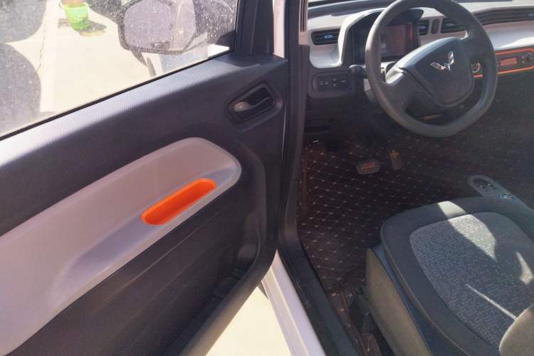 Used Wuling Hongguang MINIEV 2020 Freedom Version Lithium Iron Phosphate