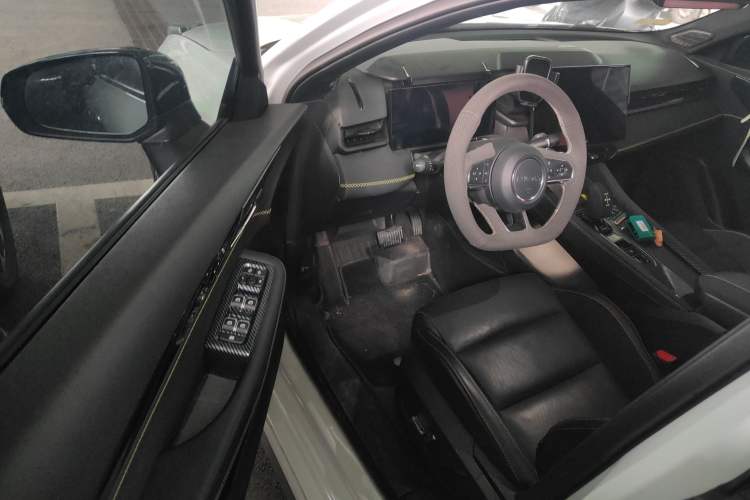 Used Lynk & Co 03 2023 2.0TD DCT JingPro