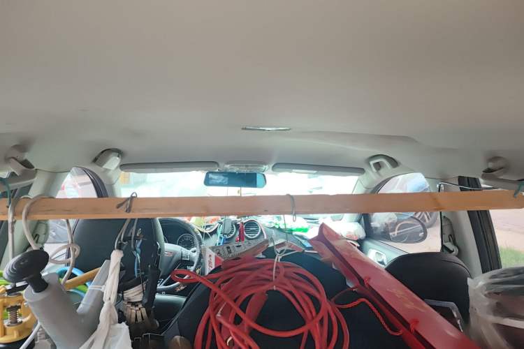 Used Haval H6 2013 Upgraded Model 1.5T Manual Two-Wheel Drive Urban Version