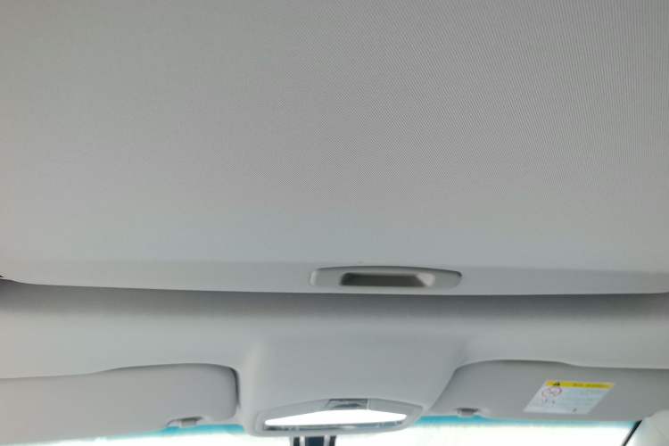 Used Geely Auto Emgrand S 2022 1.4T CVT Crossover Player Edition