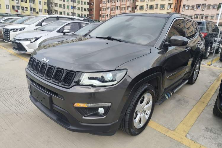 Used Jeep Compass 2019 220T Automatic Family Edition