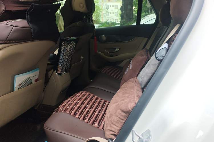 Used Mercedes-Benz GLC 2017 GLC 260 4MATIC Luxury Model
