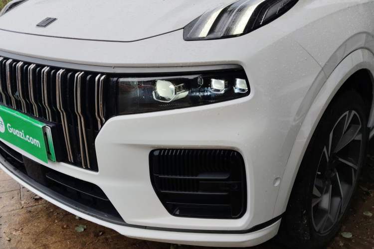 Used Lynk & Co 09 EM-P 2021 2.0T PHEV Halo Six-Seater
