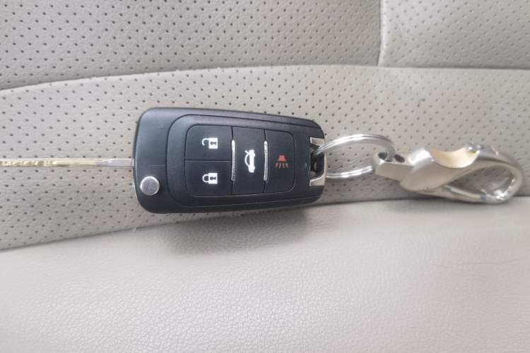 Used Toyota Camry 2013 200G Classic Luxury Edition Vehicle Key