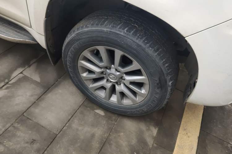 Used Toyota Prado 2018 3.5L Automatic TX-L NAVI with Rear-Mounted Spare Tire
