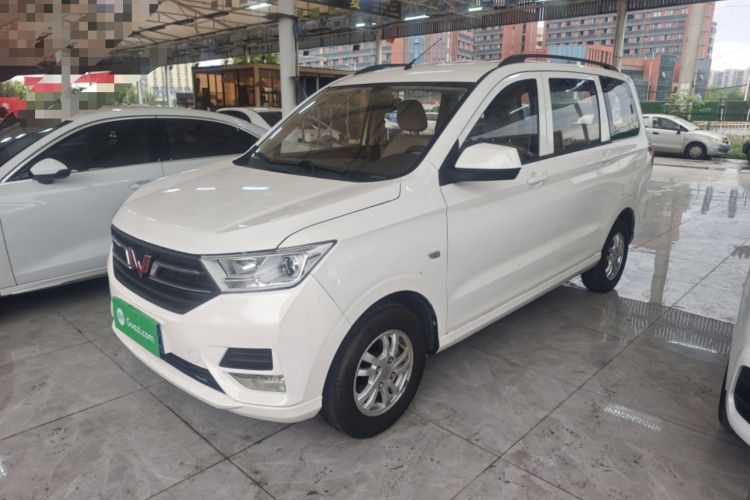 Used Wuling Hongguang 2019 1.5L S Standard Version China VI LAR