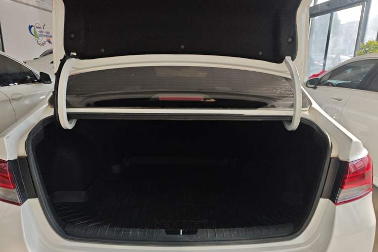 Used Kia K3 (Kai Shen) 2017 1.6T Automatic GLS
