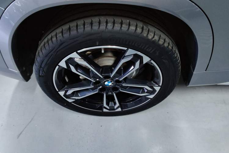 Used BMW X1 2023 sDrive25Li M Sport Package Right Rear Wheel Hub