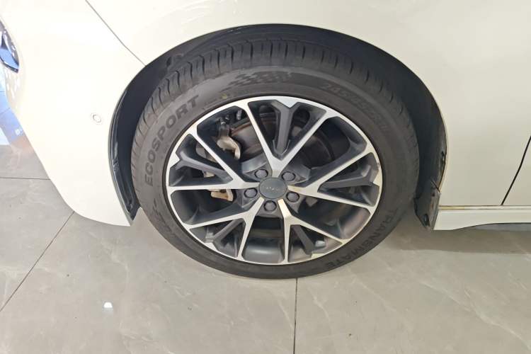 Used Lynk & Co 03 2021 2.0TD Automatic Trendy Champion Edition Exterior 4