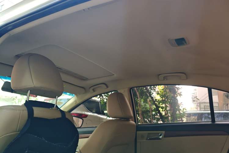 Used Roewe 350 2014 1.5L Automatic Xunyue Version Headliner