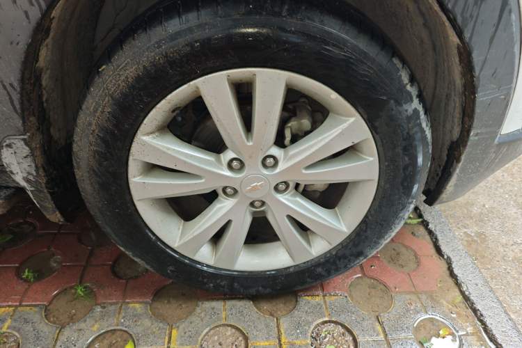 Used Chevrolet Captiva 2014 2.4L 4x4 Flagship Edition 7 Seats